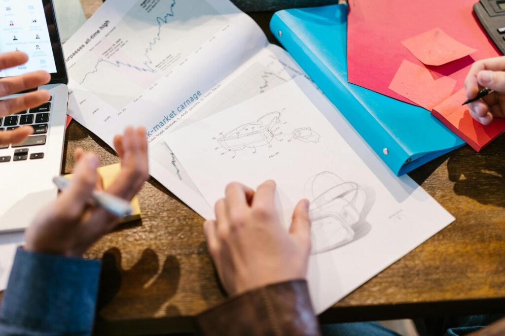 1. Xác Định Mục Tiêu và Nguồn Lực Đầu Tư